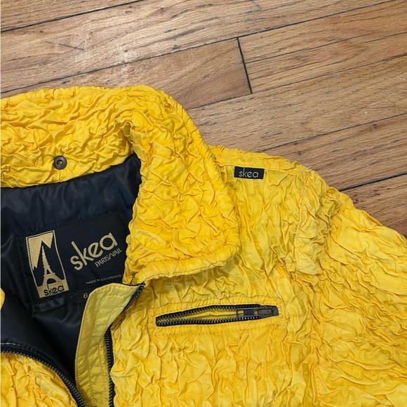 Vintage Women's yellow SKEA ski suit - Picture 4 of 9